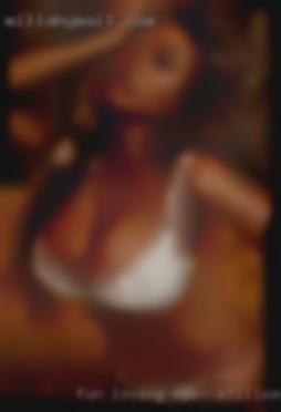 Fun loving in Stillwater open to new experiences.